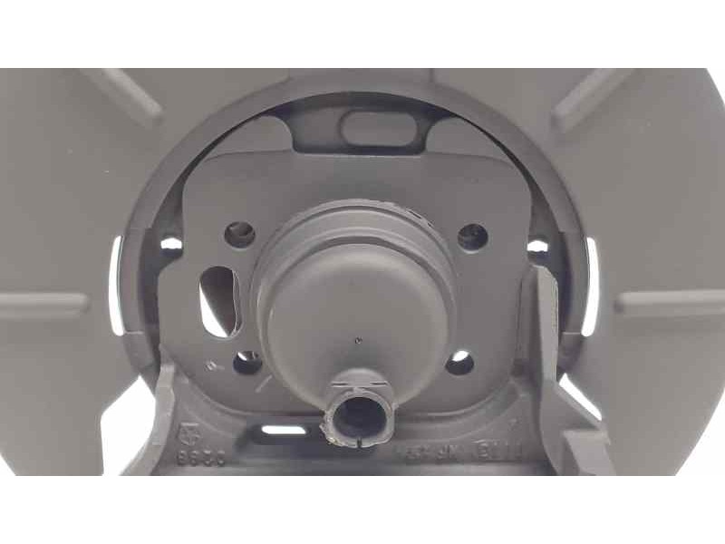 Recambio de mangueta trasera derecha para chrysler voyager (rg) 2.5 crd lx warner bros referencia OEM IAM 1113 39628 