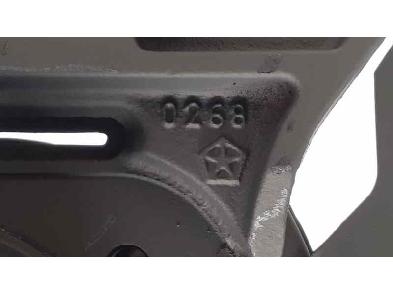 Recambio de mangueta trasera derecha para chrysler voyager (rg) 2.5 crd lx warner bros referencia OEM IAM 1113 39628 