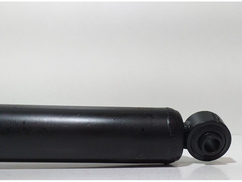 Recambio de amortiguador delantero izquierdo para daihatsu feroza f-300 referencia OEM IAM 48510-87615 64528 