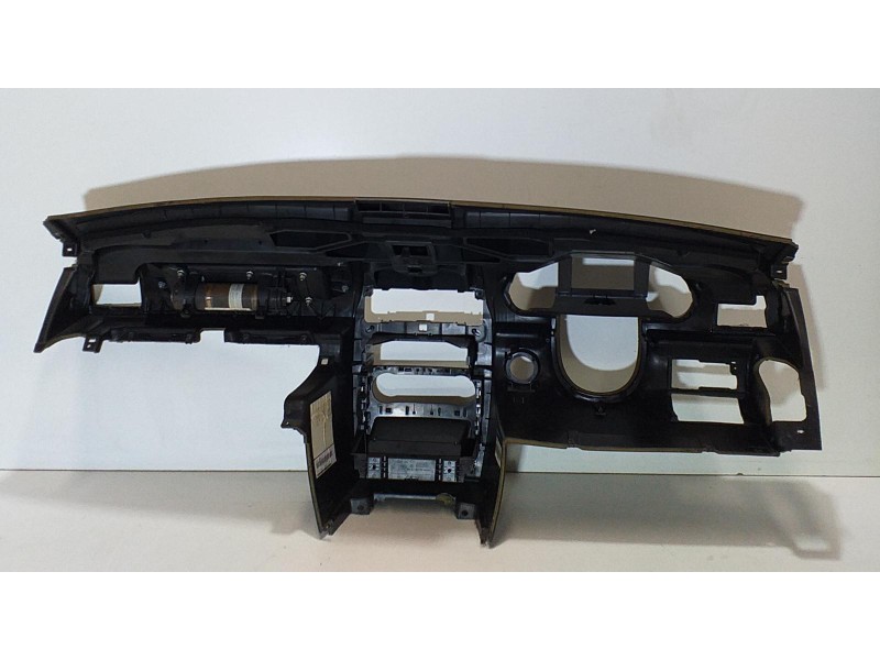 Recambio de salpicadero para mercedes-benz clase a (w169) 2.0 cdi cat referencia OEM IAM A16968007 73036 R