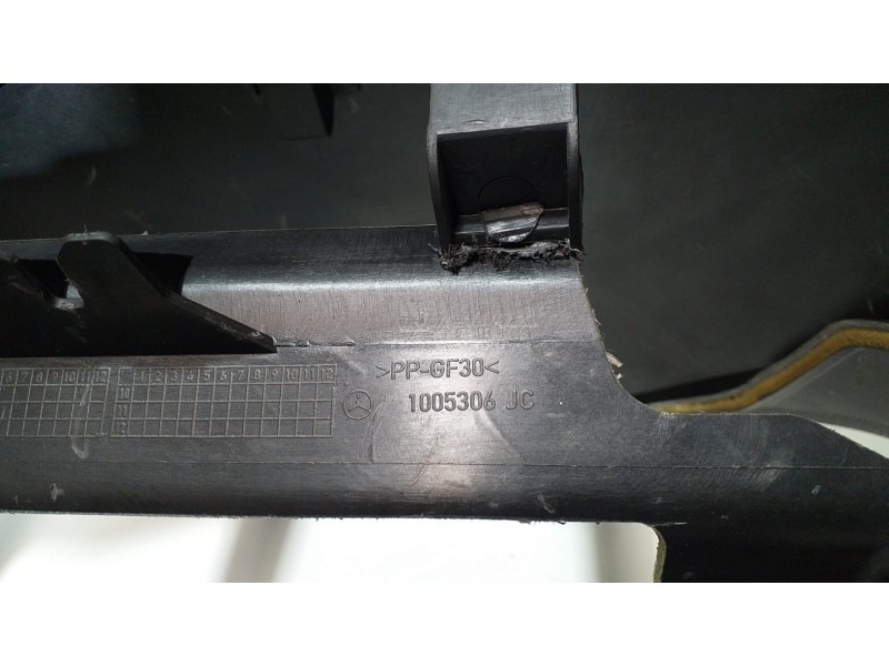 Recambio de salpicadero para mercedes-benz clase a (w169) 2.0 cdi cat referencia OEM IAM A16968007 73036 R