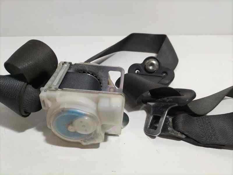 Recambio de cinturon seguridad trasero derecho para chrysler 300 c 3.0 crd referencia OEM IAM POUX58XDVAC 80162 R