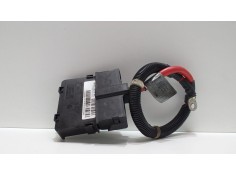 Recambio de caja reles / fusibles para mini countryman (r60) cooper referencia OEM IAM 9136723 52613  2