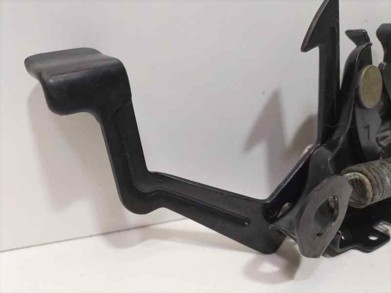 Recambio de cerradura capot para nissan terrano/terrano.ii (r20) se (5-ptas.) referencia OEM IAM 656017F000 85644 