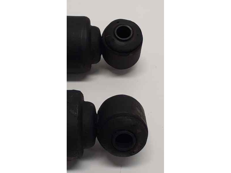 Recambio de juego amortiguadores trasero para chrysler voyager (rg) 2.5 crd lx warner bros referencia OEM IAM 04743222AA 39636 