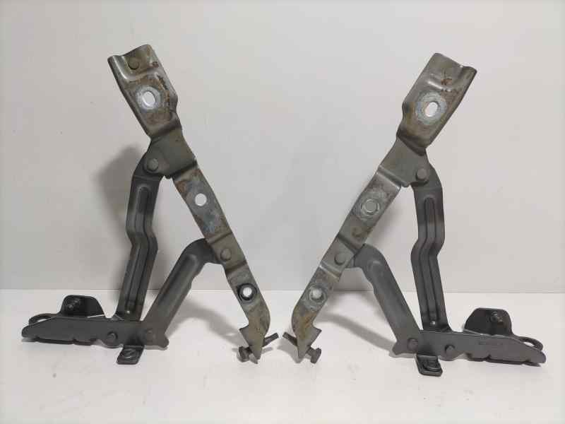 Recambio de bisagra puerta trasera derecha para chrysler 300 c 3.0 crd referencia OEM IAM EXL 80172 R