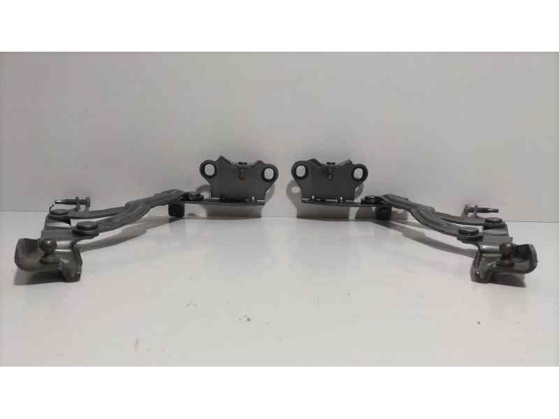 Recambio de bisagra puerta trasera derecha para chrysler 300 c 3.0 crd referencia OEM IAM EXL 80172 R