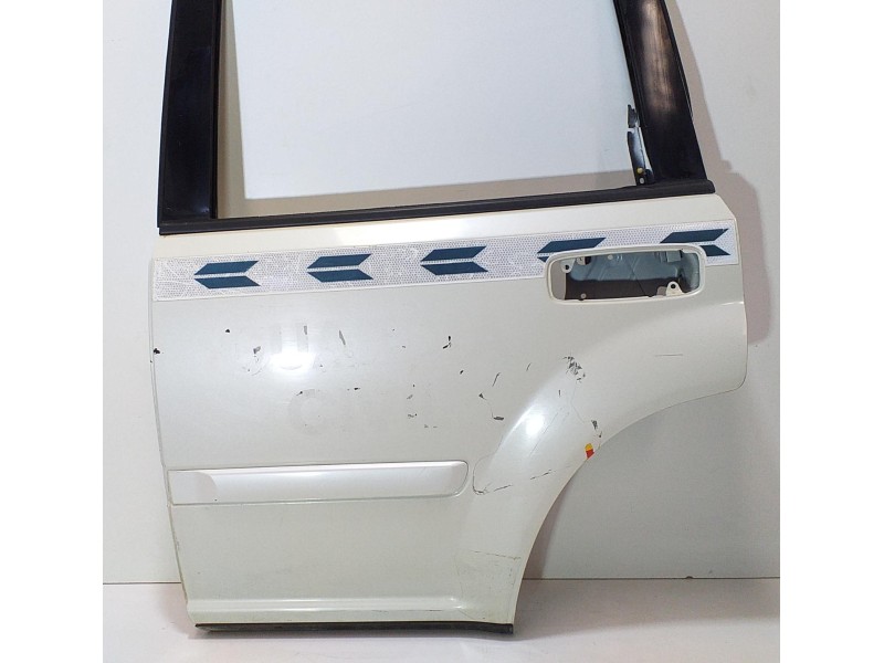 Recambio de puerta trasera izquierda para nissan x-trail (t30) comfort referencia OEM IAM YD22ETI 73061 
