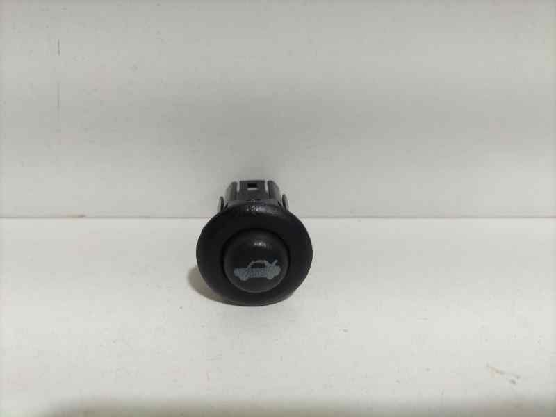 Recambio de maneta interior porton para chrysler 300 c 3.0 crd referencia OEM IAM EXL 80177 R