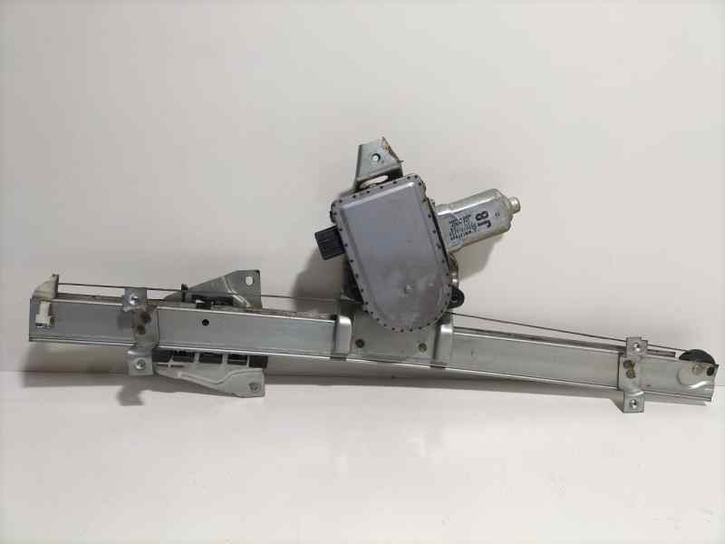 Recambio de elevalunas delantero derecho para mitsubishi montero (v60/v70) 3.2 di-d instyle (5-ptas.) referencia OEM IAM MN11708
