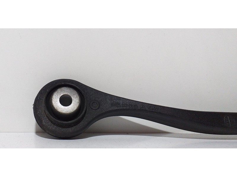 Recambio de brazo suspension inferior trasero derecho para mercedes-benz clase s (w221) berlina 350 (221.056) referencia OEM IAM