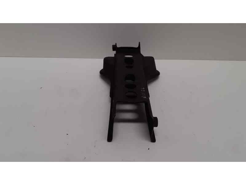 Recambio de brazo suspension inferior trasero derecho para volvo s80 berlina 2.4 d referencia OEM IAM 9492051 39679 