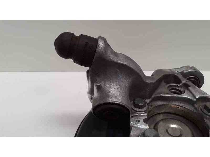 Recambio de mangueta trasera derecha para volvo s80 berlina 2.4 d referencia OEM IAM 9200624 39688 