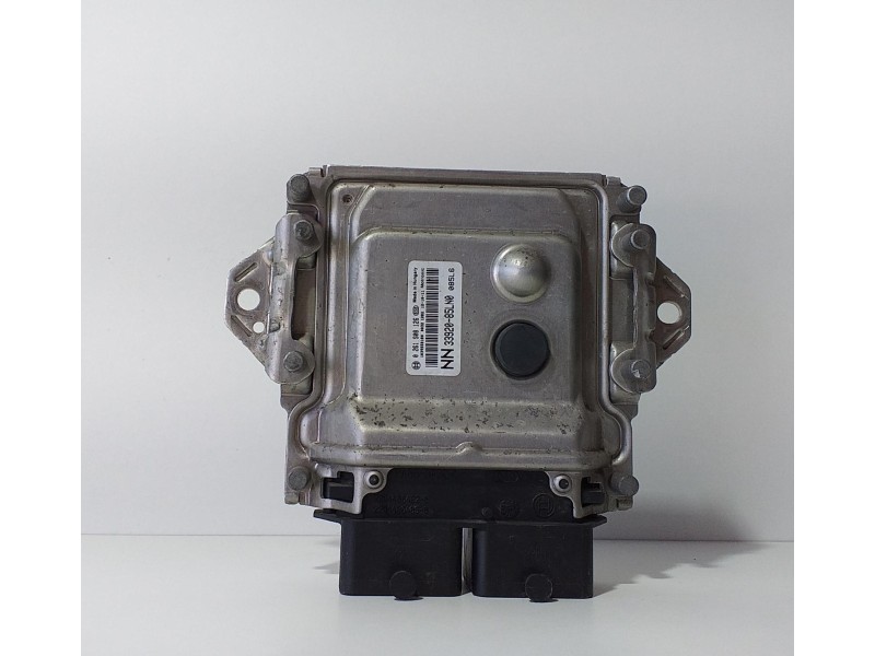 Recambio de centralita motor uce para suzuki splash a5b gl referencia OEM IAM 3392085LN0 73179 R