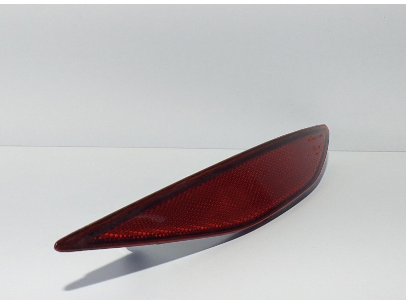 Recambio de catadioptrico trasero derecho para volkswagen golf vii lim. advance bluemotion referencia OEM IAM 5G0945106 73189 R