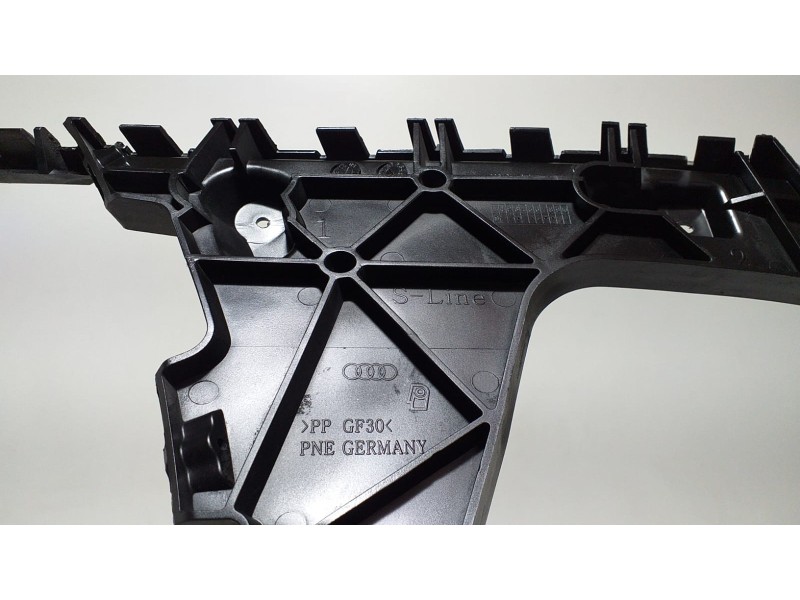 Recambio de molduras traseras para audi q5 (8r) 2.0 tdi (125kw) referencia OEM IAM 8R0807453C 64629 