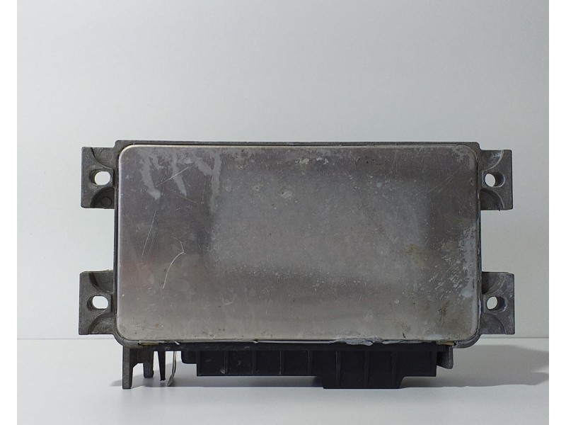 Recambio de centralita motor uce para fiat punto berl. (176) 55 s referencia OEM IAM 46467018 73199 R