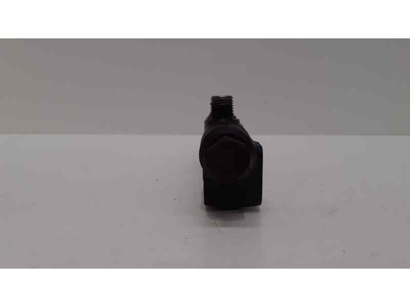 Recambio de rampa inyectora para ford focus berlina (cap) ambiente (d) referencia OEM IAM 9654592680 39722 