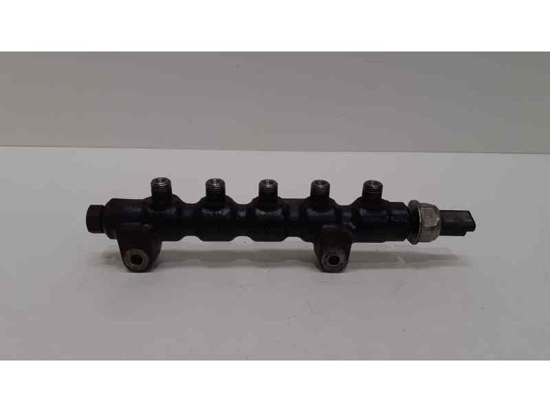 Recambio de rampa inyectora para ford focus berlina (cap) ambiente (d) referencia OEM IAM 9654592680 39722 