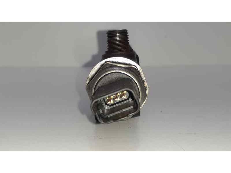 Recambio de rampa inyectora para ford focus berlina (cap) ambiente (d) referencia OEM IAM 9654592680 39722 