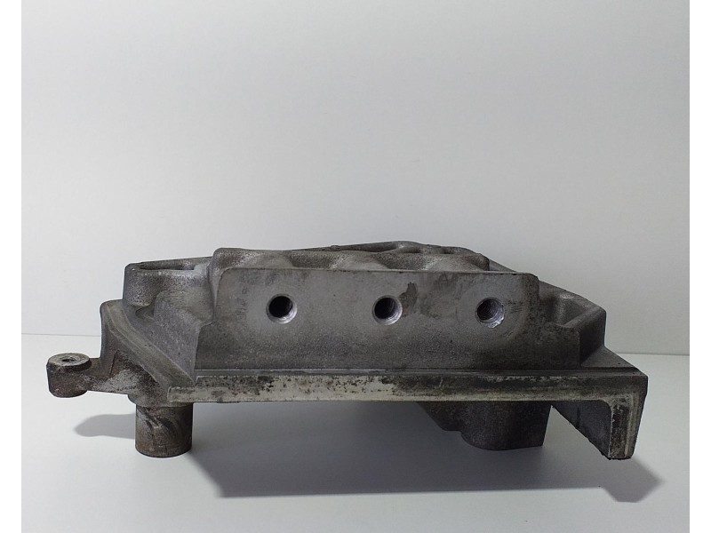 Recambio de soporte motor para opel antara cosmo 4x4 referencia OEM IAM 96440352 73237 R