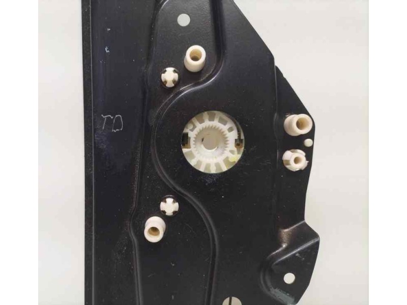 Recambio de elevalunas trasero derecho para mercedes-benz clase e (w211) berlina e 270 cdi (211.016) referencia OEM IAM A2117300