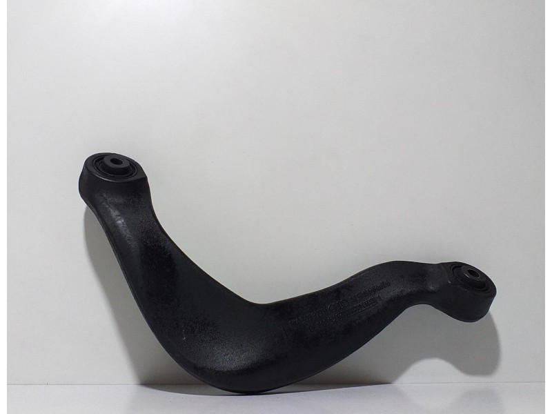 Recambio de brazo suspension superior trasero izquierdo para audi q5 (8r) 2.0 tdi (125kw) referencia OEM IAM 8K0505323H 64707 