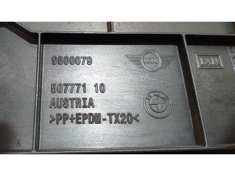 Recambio de molduras delanteras para mini countryman (r60) cooper referencia OEM IAM 9800079 52757 