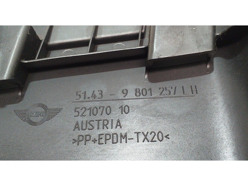 Recambio de molduras delanteras para mini countryman (r60) cooper referencia OEM IAM 51439801257 52759 