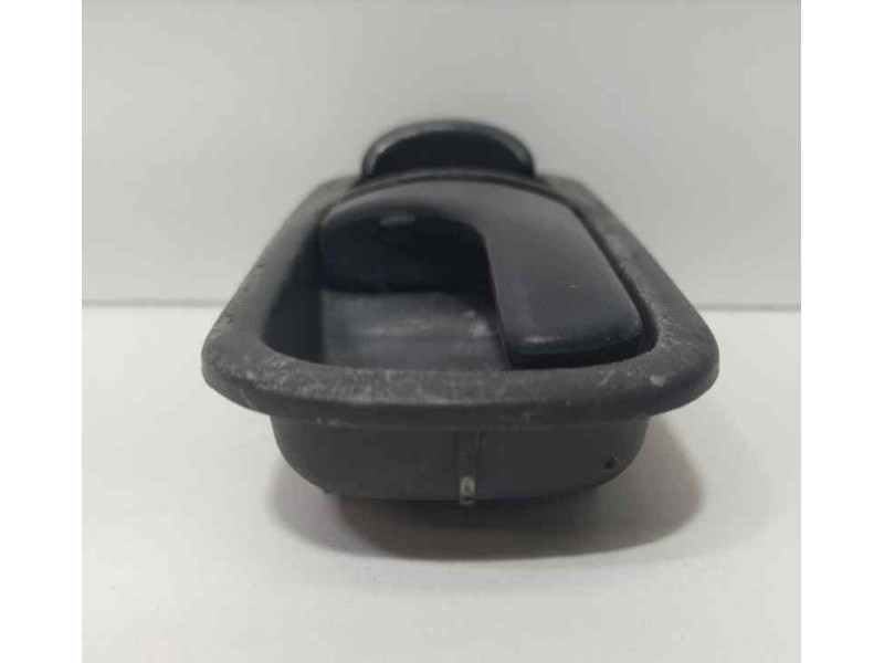 Recambio de maneta interior delantera derecha para nissan terrano/terrano.ii (r20) se (5-ptas.) referencia OEM IAM 8067090J00 85