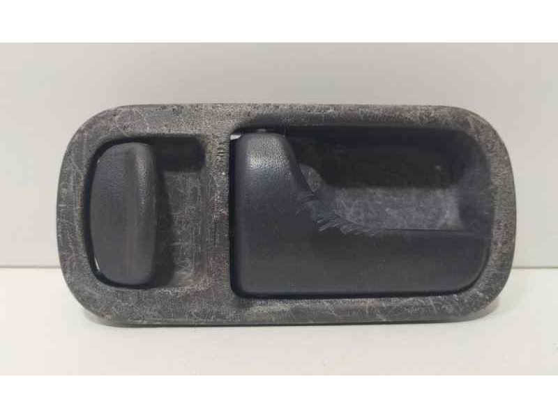 Recambio de maneta interior delantera izquierda para nissan terrano/terrano.ii (r20) se (5-ptas.) referencia OEM IAM 8067190J00 