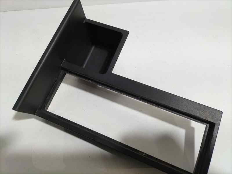 Recambio de moldura para volkswagen touran (1t2) edition referencia OEM IAM 1T0858373C 80292 R