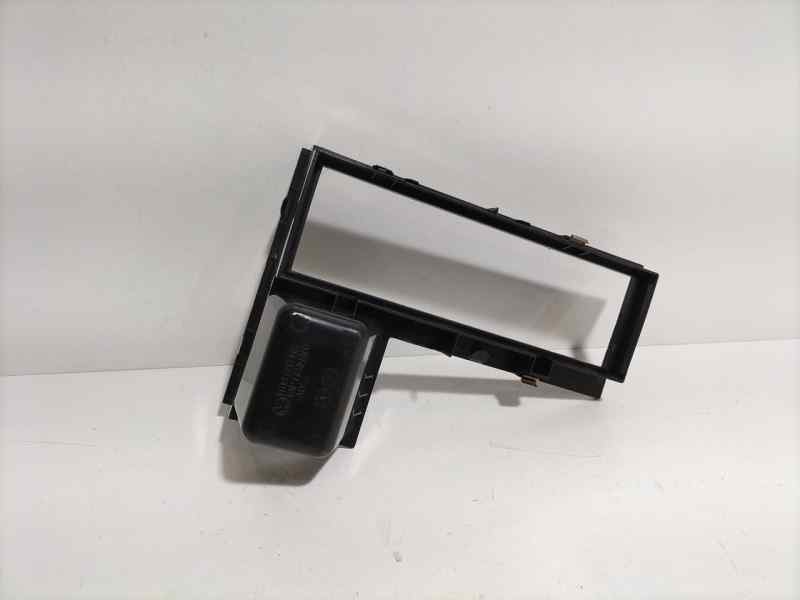 Recambio de moldura para volkswagen touran (1t2) edition referencia OEM IAM 1T0858373C 80292 R
