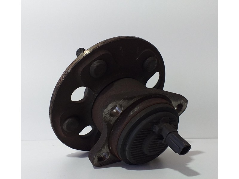 Recambio de buje para toyota auris business referencia OEM IAM 1ND 73283 R