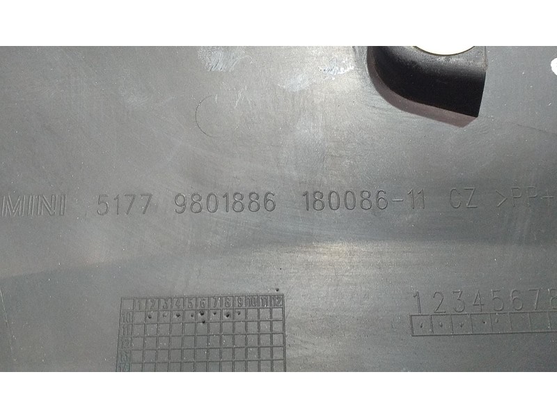 Recambio de aletin trasero derecho para mini countryman (r60) cooper referencia OEM IAM 51779801886 52773 