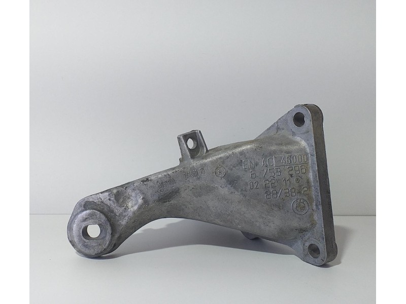 Recambio de soporte motor para bmw serie 3 berlina (e46) 318i referencia OEM IAM 6753296 73296 R
