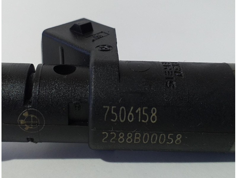 Recambio de inyector para bmw serie 3 berlina (e46) 318i referencia OEM IAM 7506158 73303 R
