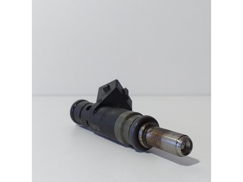Recambio de inyector para bmw serie 3 berlina (e46) 318i referencia OEM IAM 7506158 73303 R