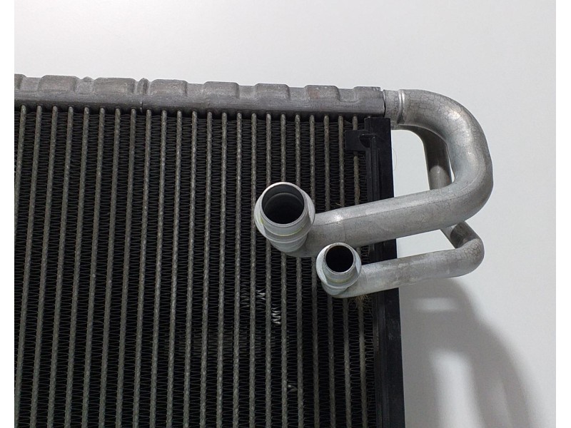 Recambio de evaporador aire acondicionado para audi q5 (8r) 2.0 tdi (125kw) referencia OEM IAM H1392009 64790 