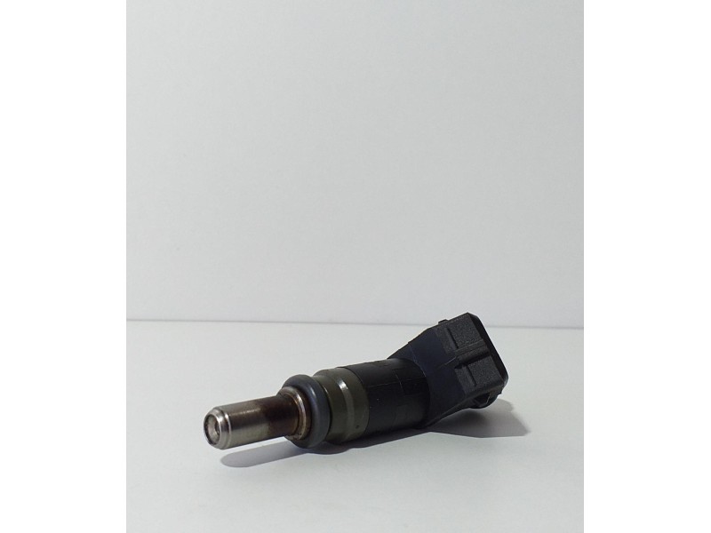 Recambio de inyector para bmw serie 3 berlina (e46) 318i referencia OEM IAM 7506158 73304 R