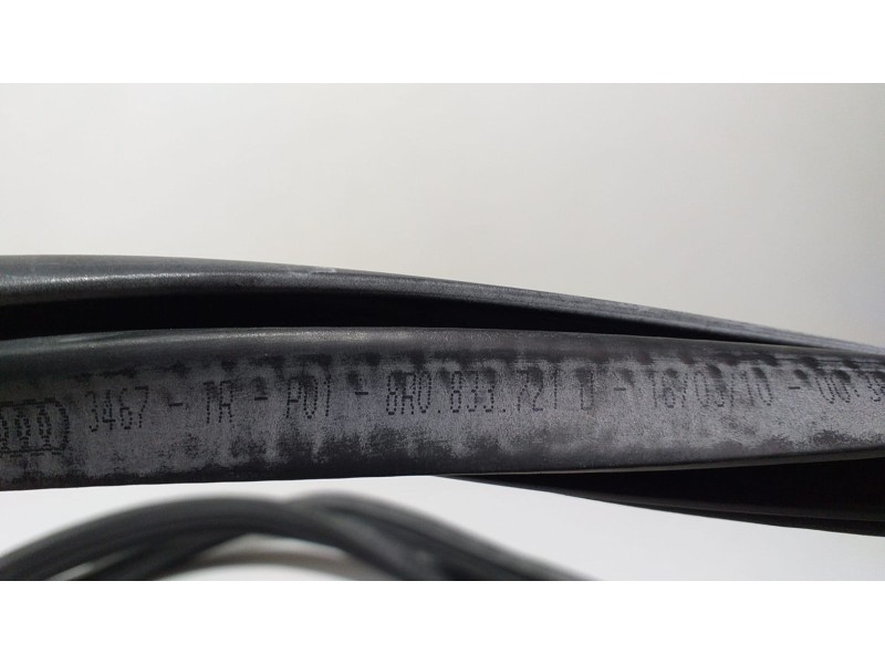 Recambio de goma contorno para audi q5 (8r) 2.0 tdi (125kw) referencia OEM IAM 8R0833721D 64793 