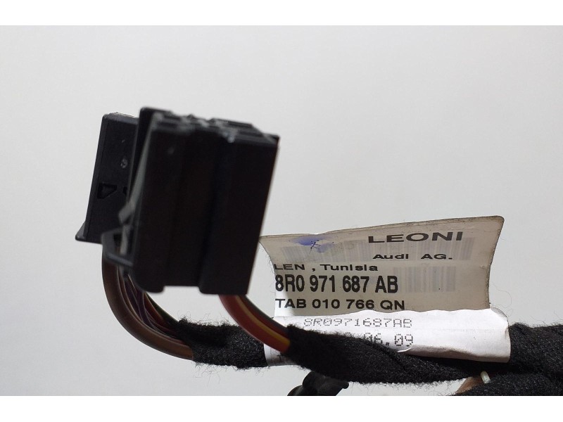 Recambio de puerta trasera izquierda para audi q5 (8r) 2.0 tdi (125kw) referencia OEM IAM 8R0941687AB 64797 