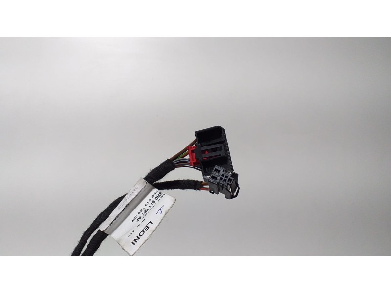 Recambio de puerta trasera derecha para audi q5 (8r) 2.0 tdi (125kw) referencia OEM IAM 8R0971687AF 64798 