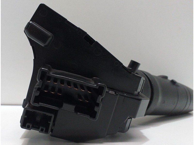 Recambio de mando luces para nissan terrano/terrano.ii (r20) aventura referencia OEM IAM 255408H702 52813 