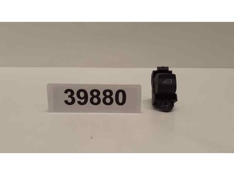 Recambio de mando elevalunas delantero derecho para volvo s40 berlina 2.0 d summum referencia OEM IAM 30658448 39880 