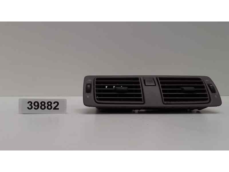 Recambio de rejilla aireadora para volvo s40 berlina 2.0 d summum referencia OEM IAM 30739296 39882 