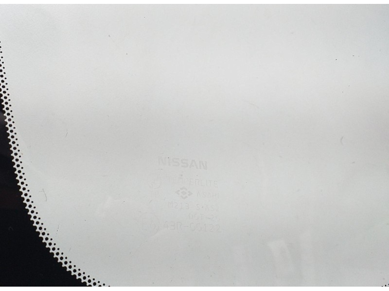 Recambio de luna custodia trasera izquierda para nissan x-trail (t31) xe referencia OEM IAM 83301JG000 68005 