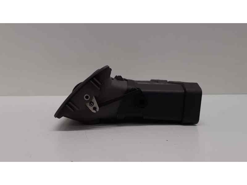 Recambio de rejilla aireadora para volvo s40 berlina 2.0 d summum referencia OEM IAM 30739296 39882 