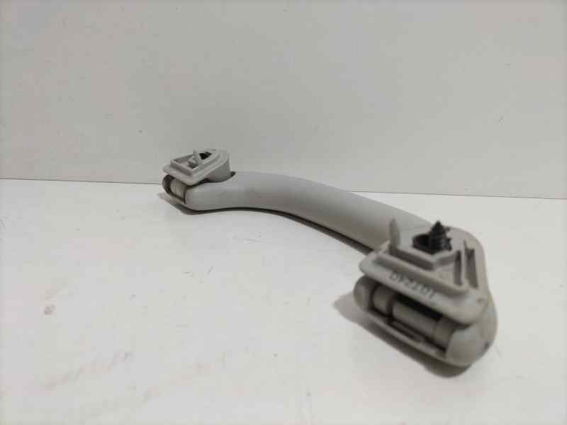 Recambio de maneta interior delantera derecha para volkswagen touran (1t2) edition referencia OEM IAM 6N0857607AB 80426 R