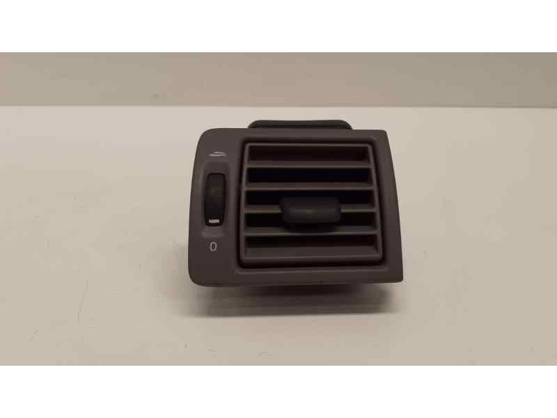 Recambio de rejilla aireadora para volvo s40 berlina 2.0 d summum referencia OEM IAM Y01128 39884 